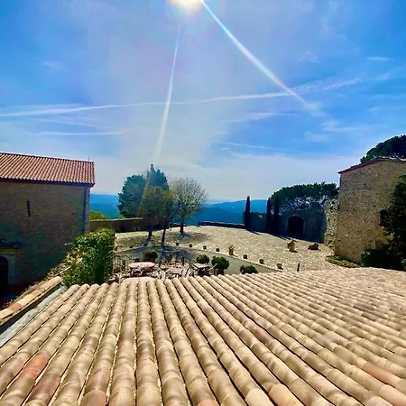 Hotel Du Vieux Chateau 3*